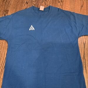 Nike ACG Men's Teal Short Sleeve Tee